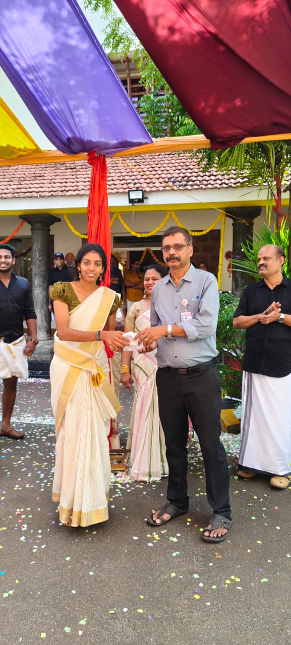 Image gallery image