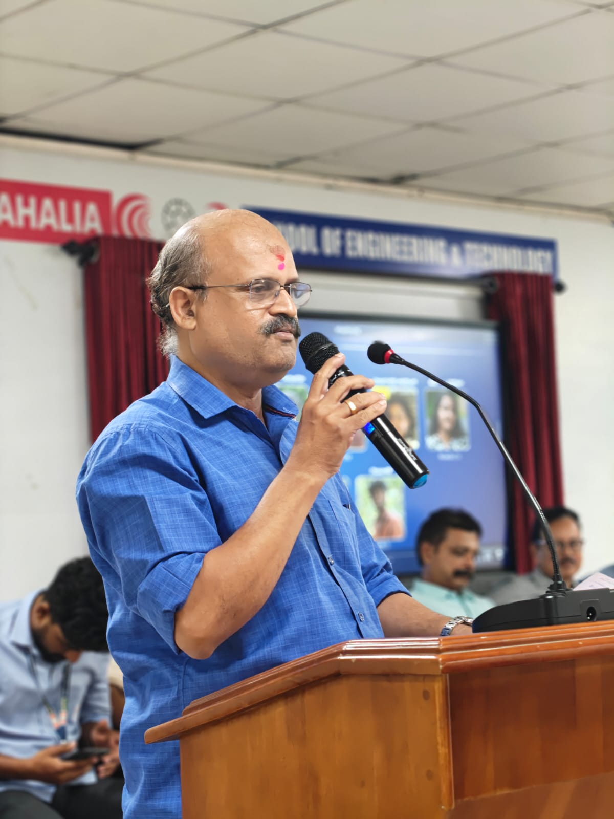 Image gallery image