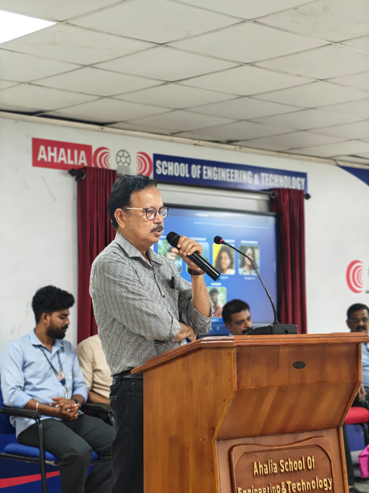 Image gallery image