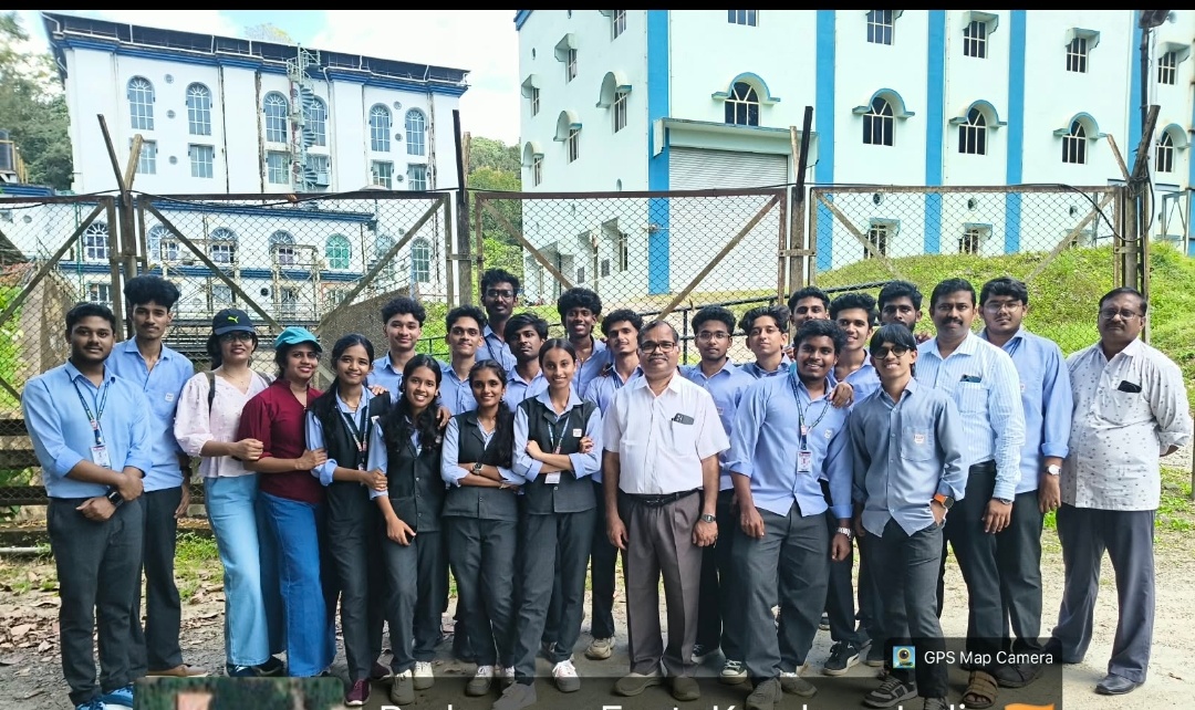 Industrial visit of S7 and S5 Electrical students to Peringalkuttu generating station